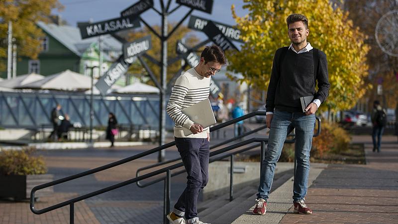 What is a smart city? These French graduates travelled the world for a year to find out