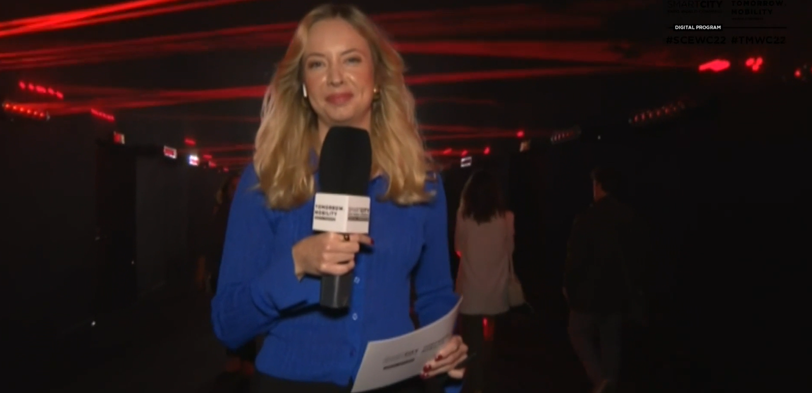 Agorythm by Onionlab | Immersive lights that show the invisible urban data