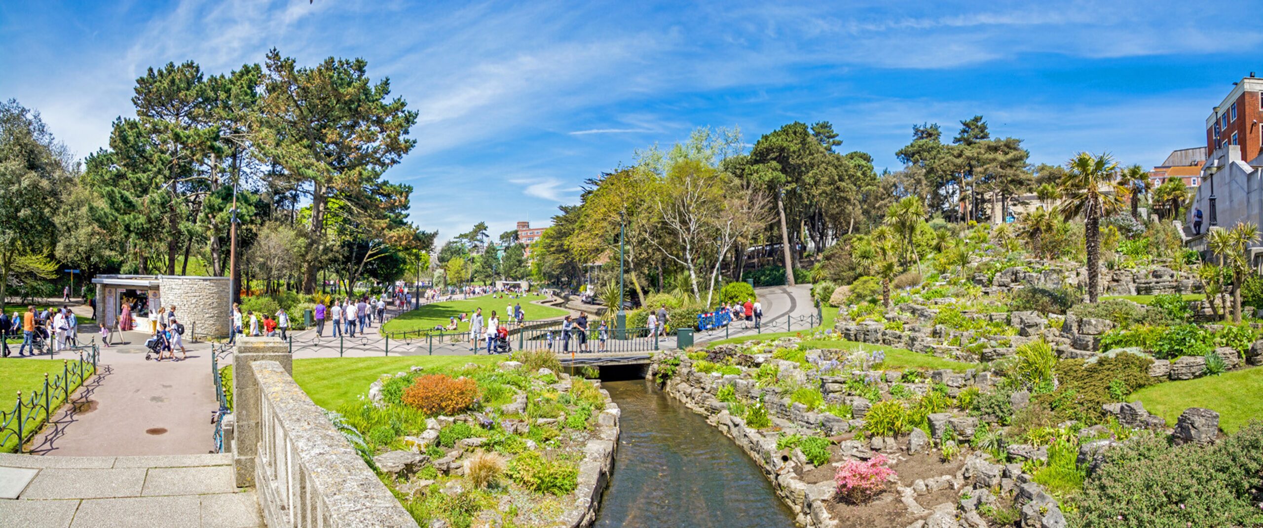 Bournemouth, Christchurch and Poole: cities become smarter by forming smart regions