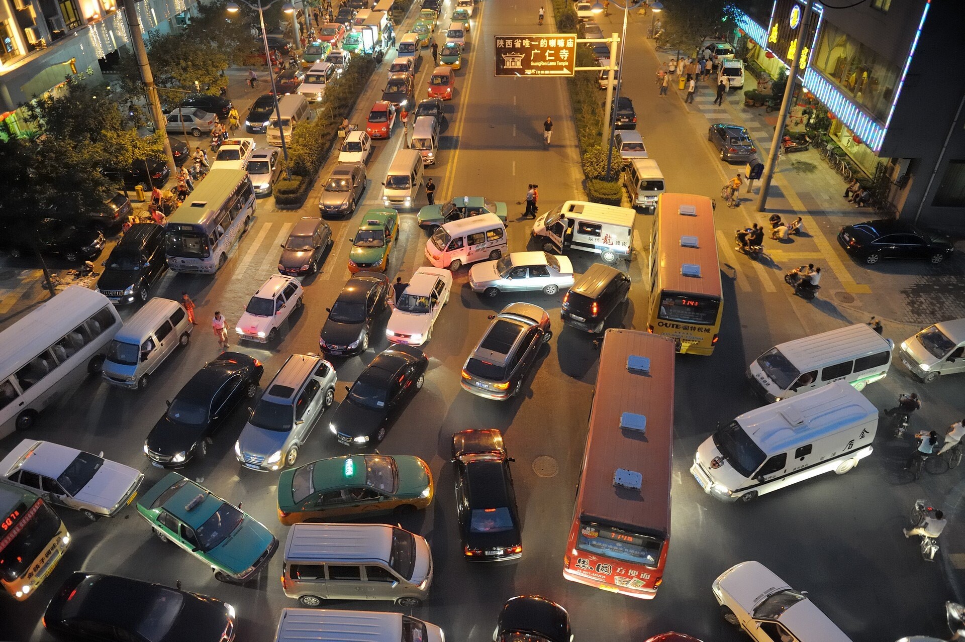 AI and Big Data to eliminate traffic jams in Xi’an, China