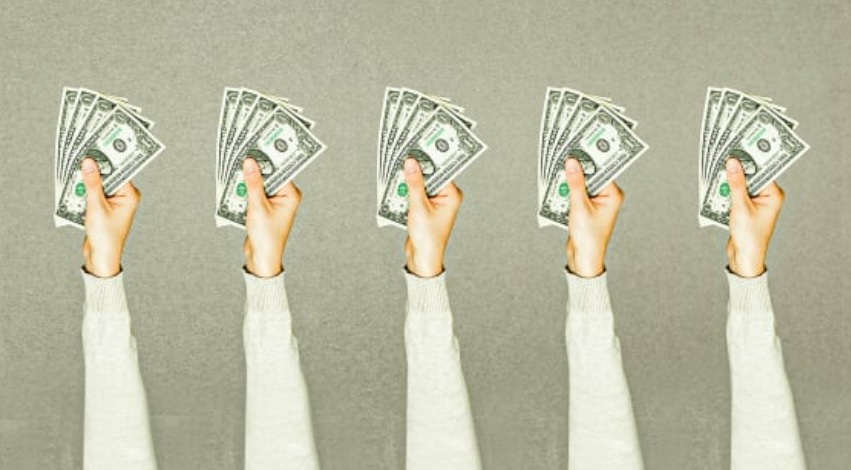 Women under 30 are earning more than men in these 16 cities