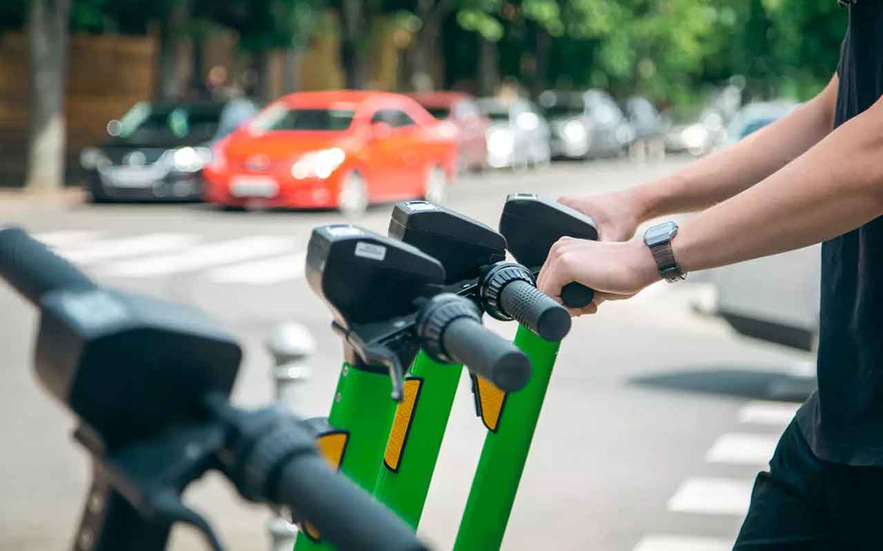 3 ways cities can promote new, greener mobility services